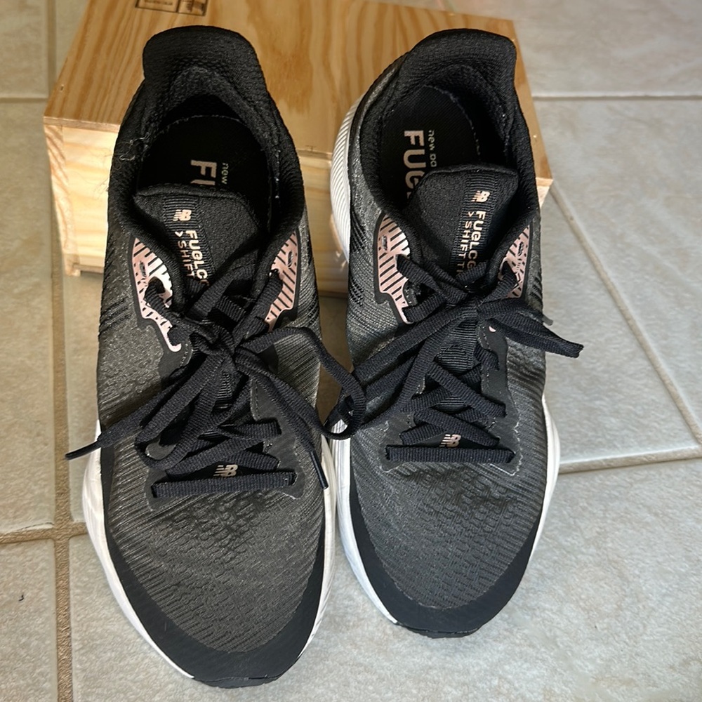 New Balance Fuel Cell Shift TR